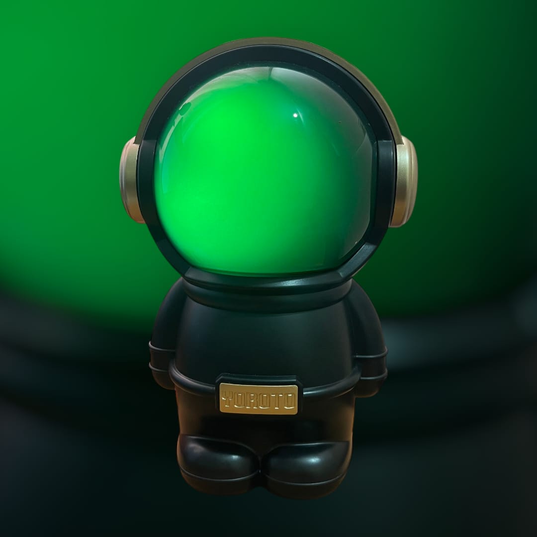 Astronaut Bluetooth Speaker